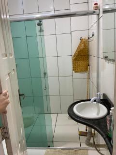 Air-conditioned house with suite and garage - 8