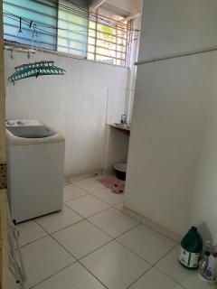 Air-conditioned house with suite and garage - 1