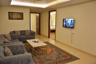 Goldcrest Platinum Two Bed - Sky Floor - 2