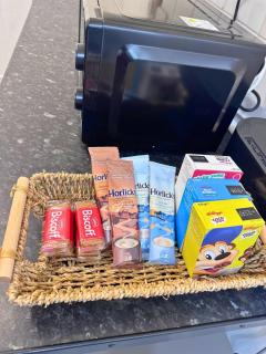 House for 4 in chatham with free driveway Parking - 7