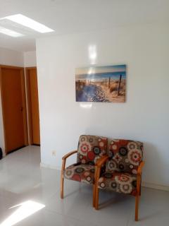 Apartamento completo em condomínio com piscina próximo a praia - 0