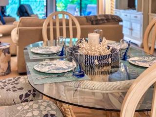 Walk to Beach 2BR Condo with Pool & Tennis - 6