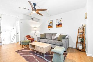 The Capri Villa - Stay for 6 - 5