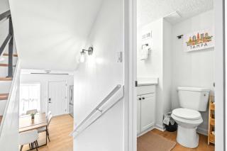 The Capri Villa - Stay for 6 - 3