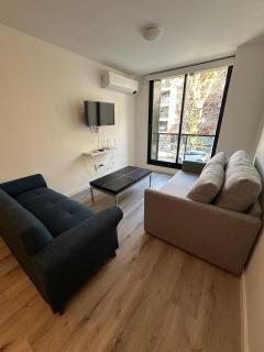 Al lado de la playa, restaurantes y el WTC - 4