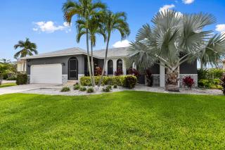 Waterfront Island Mirrorage - 8