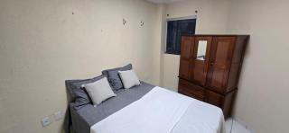 CASA TRES QUARTOS COM SUITe - 4