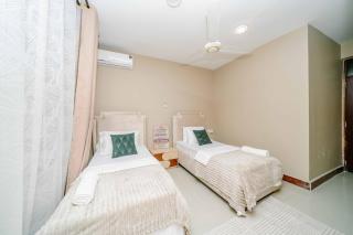 Ivory Block Apartment Modern 3BR in Mikocheni - 6
