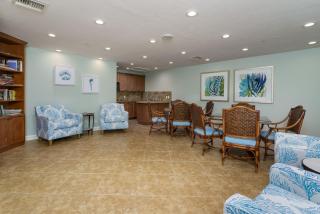 SkyHigh Luxe and Lavish - 8