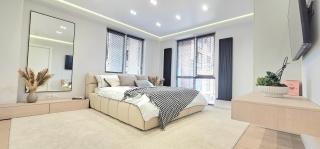 Cozy Premium Apartment - 9