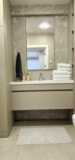 Cozy Premium Apartment - 6