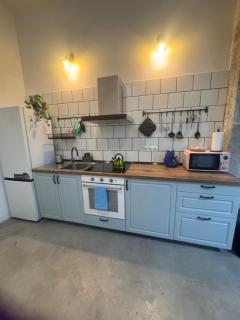 Amazing For Six ElenaHost - 1