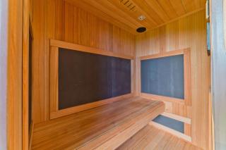 Luxury Retreat in Kona with Saltwater Pool - 6