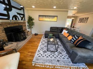 HUGE, PRIVATE, 3 BEDROOM 1 BATH NEAR PLU and JBLM - 5