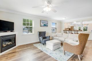 Bethany Bay - 8004 Pettinaro Dr - 8