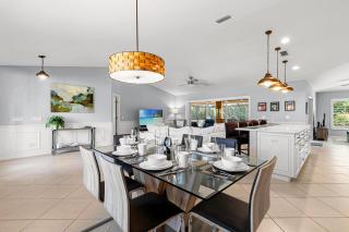 Barfield Bay Tuckaway - 0