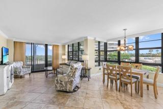 Beachside Wrap-Around Balcony - 0