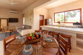 Ahal Luxe 3BR Penthouse Haven with Private Rooftop Pool & Plunge Pool - 4