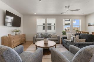 Ivory Shores condo - 2