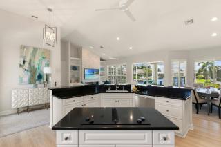 Gulfside Glimmer Bliss - 1