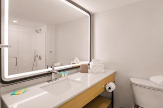 B&B HOTEL Orlando International Drive near Universal - Newly Renovated! - 6