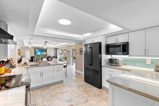 Palmview Aqua Enclave - 1