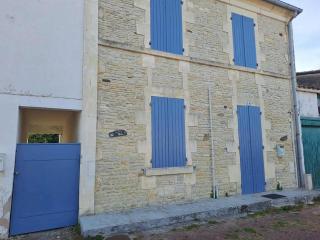 CHARMANTE MAISON 1900 classée 3 étoiles avec terrasse vue sur les toits - 0