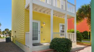 Pineapple Paradise at Pier Park- Summertowne 10 - 9