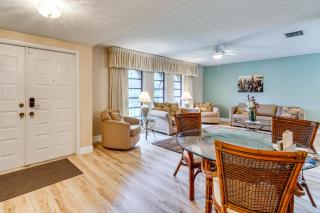 1 Mi to Golf! Family Getaway w/ Pool in Fort Myers - 5
