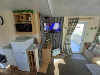 SANDY BAY STAYOVER - 7