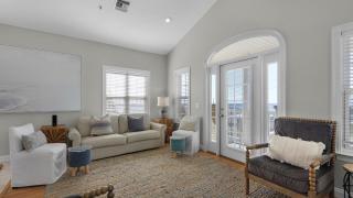 Pineapple Paradise at Pier Park- Summertowne 10 - 5