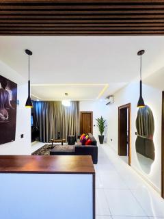 De-atrium Luxury Homes - 2