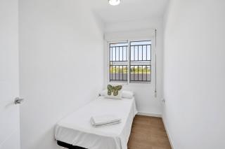 Bonito apartamento junto a la playa by beBalmy - 8