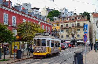 Totally Tour Portugal LDA - 2