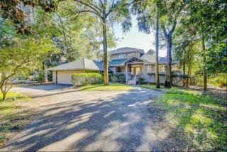 BH08: 8 Bufflehead - 4