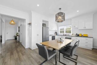 Eureka We struck a golden home - 3