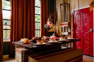 The Captain's Quarters - Home & Guesthouse - 3