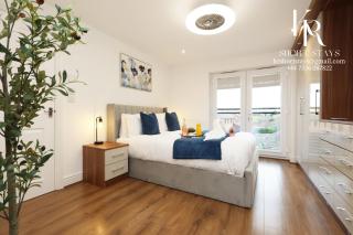 6BDR Stylist Home - 4 Parking Family & Contractor - 8