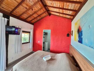 Chalés Vila Real - Tranquilidade na Serra de Carrancas - Piscina com uma vista espetacular do Pôr do Sol - 5