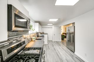 Dog-Friendly Redmond Area Home with Fenced Yard! - 9