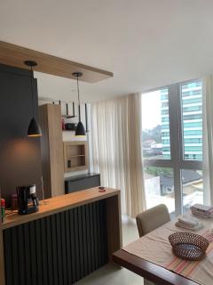 Apartmento a 450m da Vila Germânica - 2 suites - 1