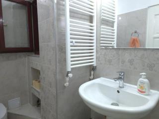 Suvenir Chic, a Fusion of Modern, Elegance and Harmony - 1