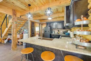 Remote Mountain Vacation Rental in Wyoming Range! - 1