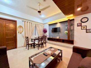 Spacious 3 BHK Condo Central, Cozy & Convenient - 6