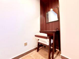 Spacious 3 BHK Condo Central, Cozy & Convenient - 5