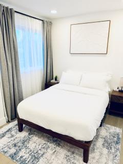 Modern 2BR Guest Suite with Kitchen, Free Parking, Fire Pit - 10 mins to SJC - 8