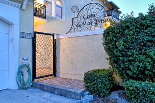 Monarch Villa - 5542 W - 2