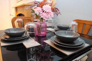 Entire 3 Bedroom Home Rotherham - Rawmarsh - 9