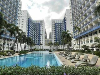 Sea Residence - Glads Staycation Moa Complex - 0