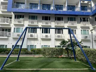 Sea Residence - Glads Staycation Moa Complex - 9